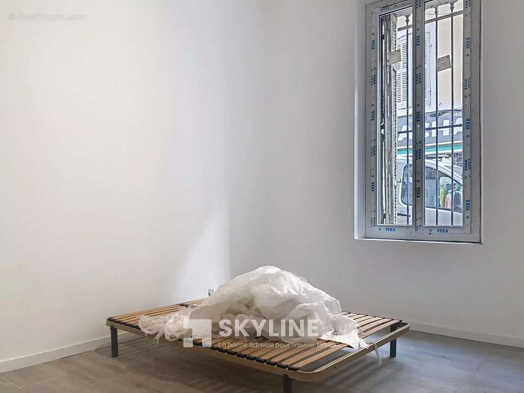 Appartement à MARSEILLE-2E