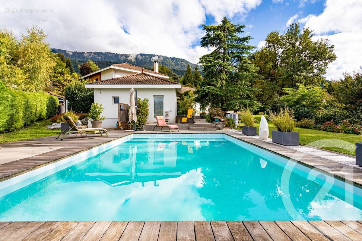 Maison à SAINT-MARTIN-D&#039;URIAGE