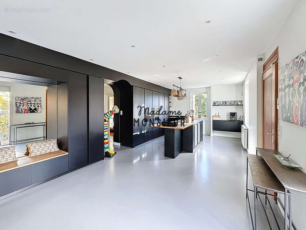 Maison à BOURGOIN-JALLIEU