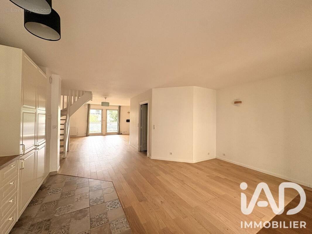Photo 1 - Appartement à CLAMART