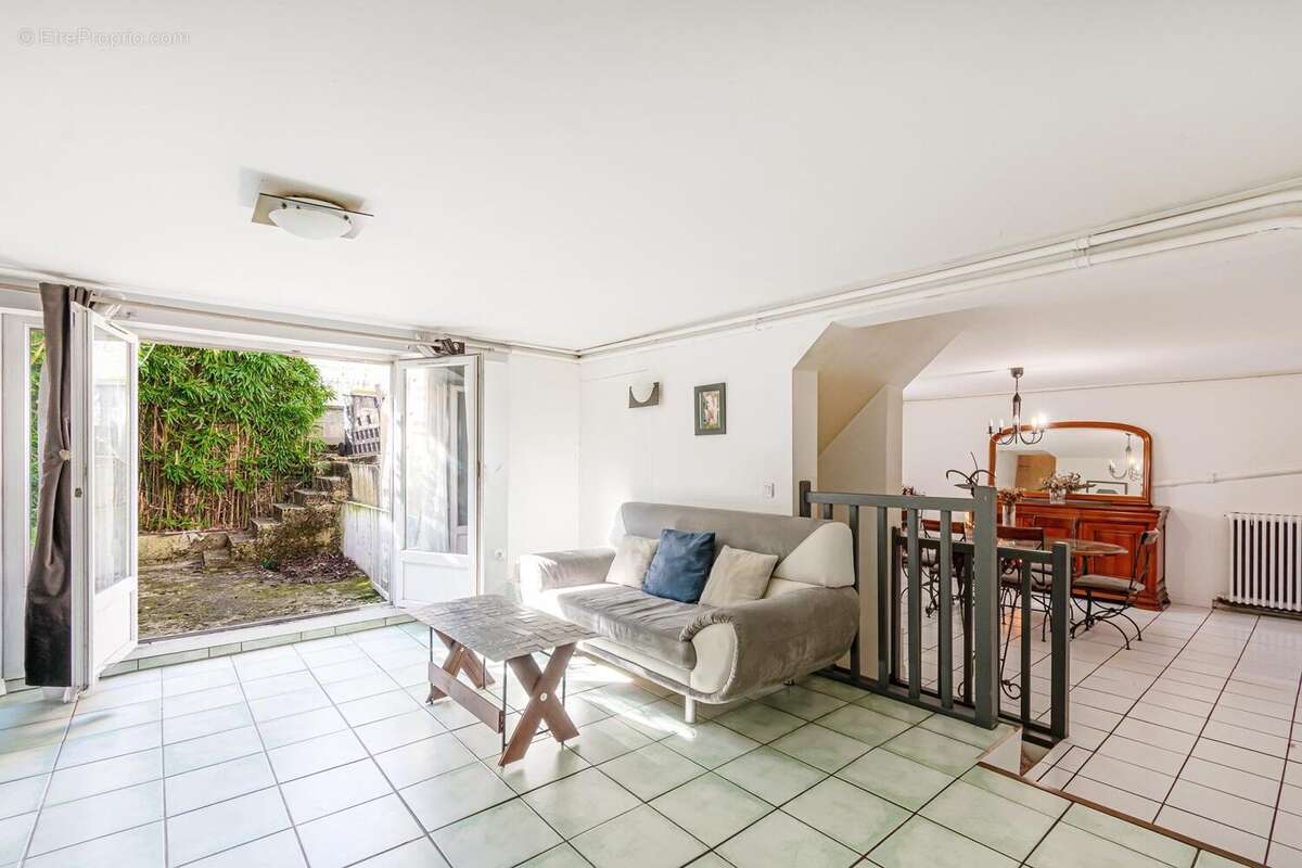 Photo 3 - Maison à THIAIS