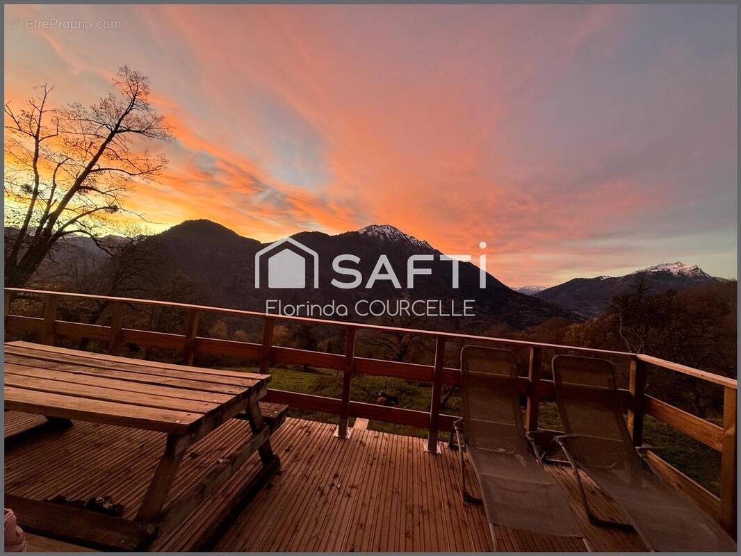 Photo 1 - Maison à LATHUILE