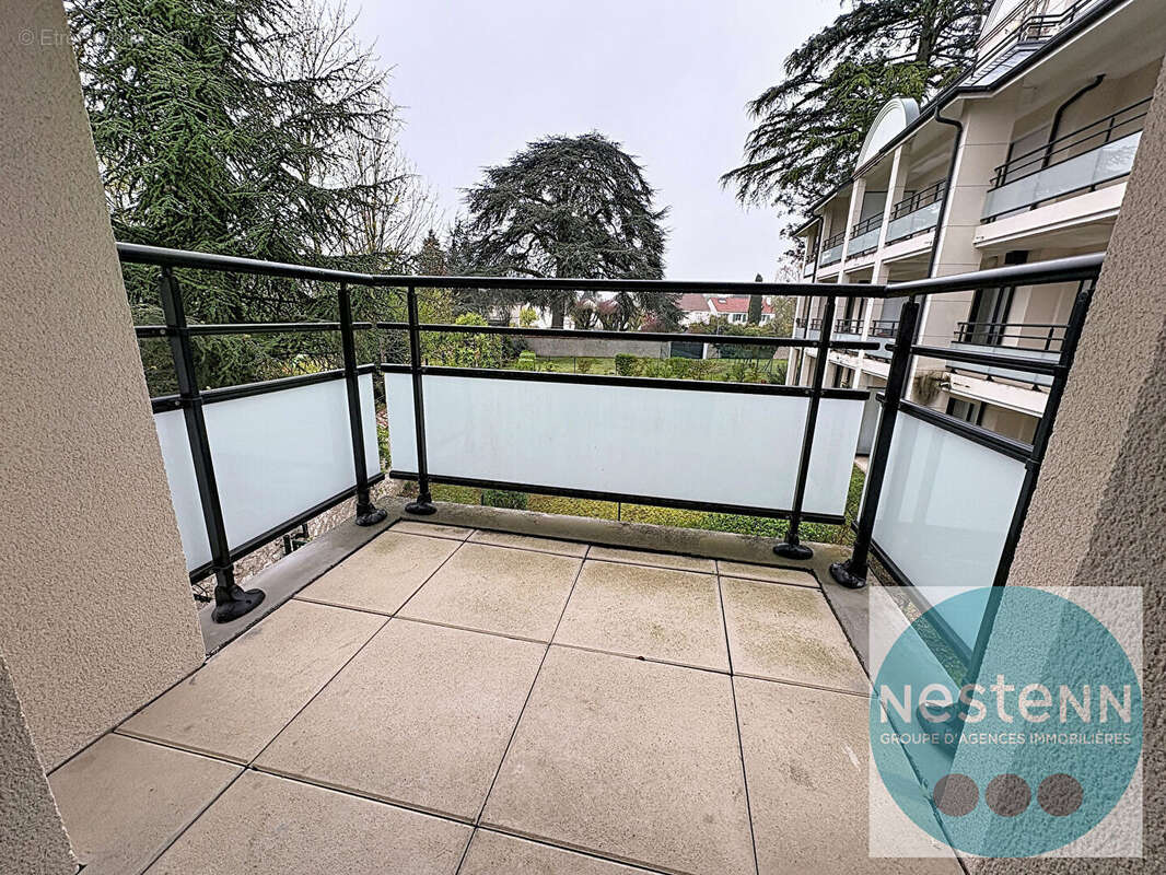 Appartement 2 pièces neuf à vendre à Olivet avec balcon et garage couvert - photo 3