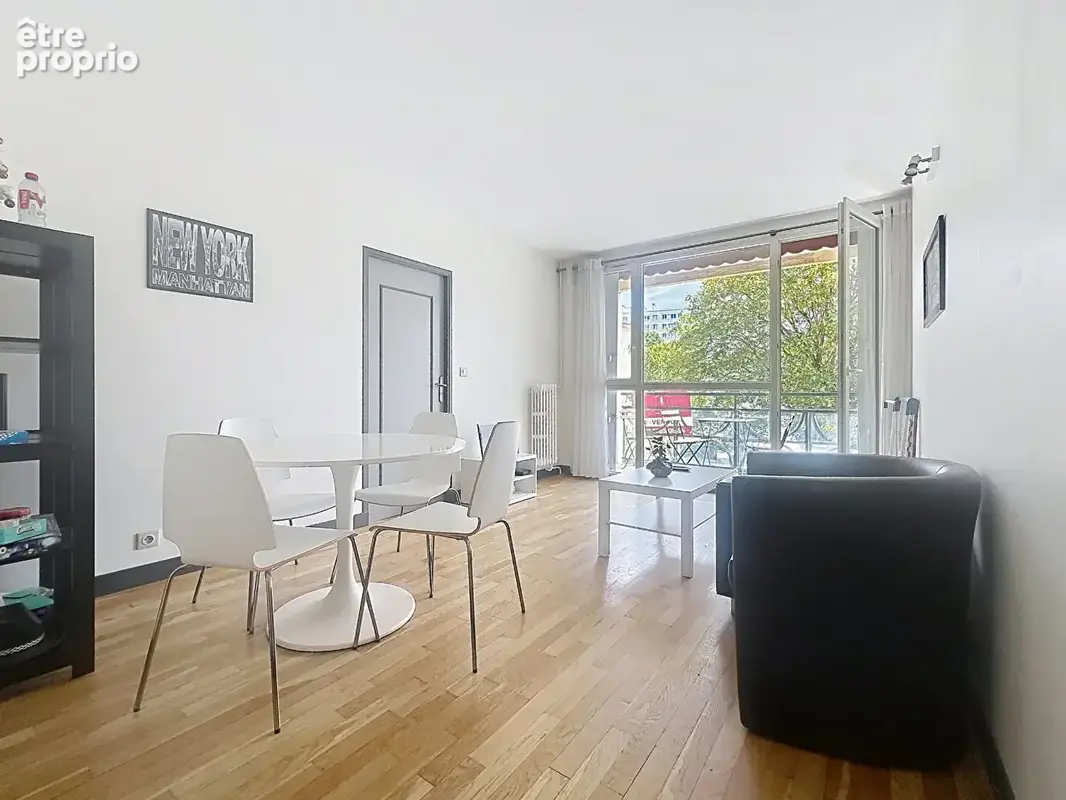 Appartement  4 pièces 67 m2 avec balcon, cave et garage - photo 2