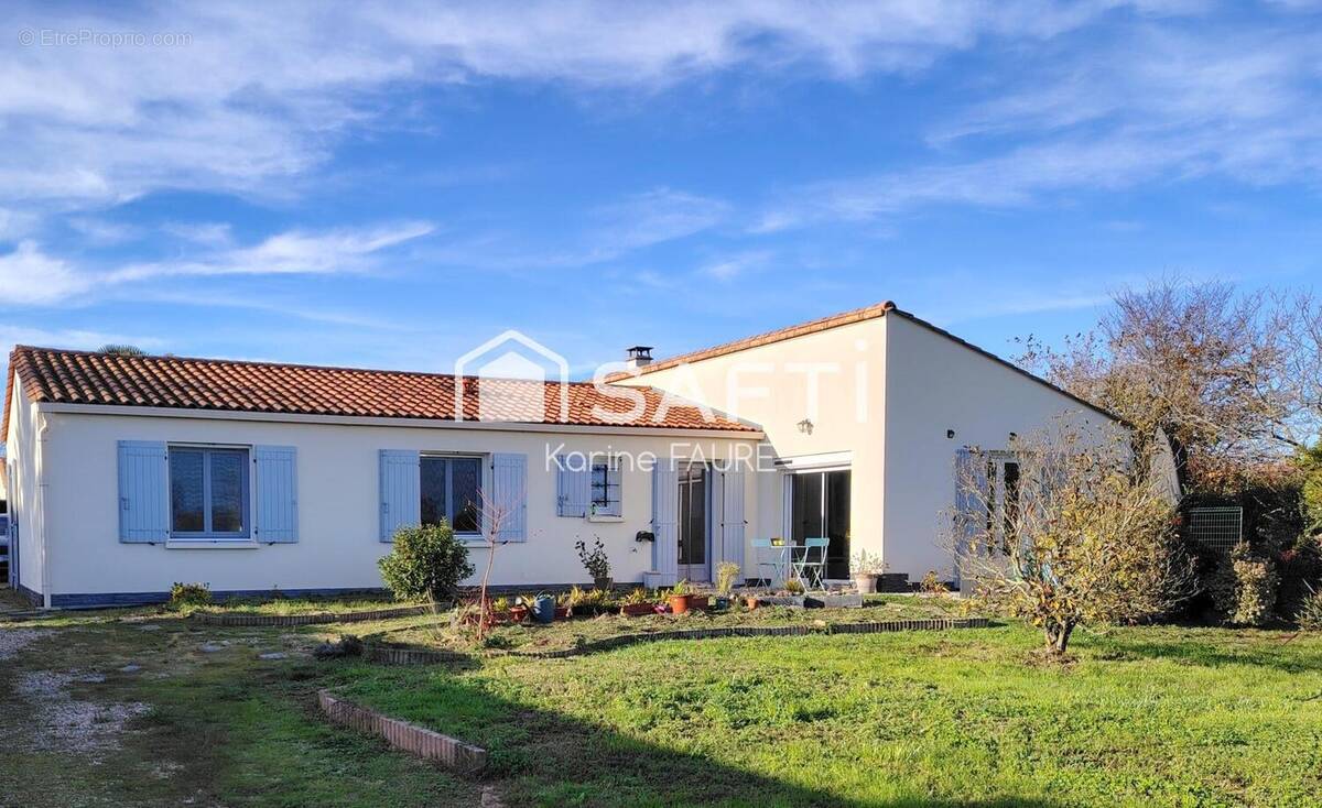 Photo 1 - Maison à EPARGNES