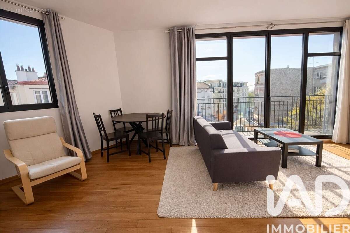 Photo 3 - Appartement à SURESNES