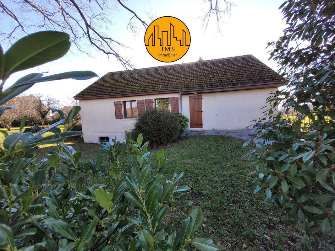 Maison à NOYANT-D'ALLIER