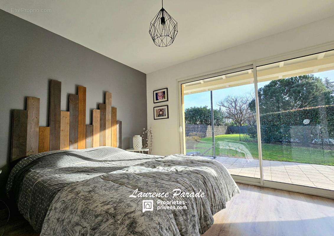 Maison à CAMPS-SUR-L'ISLE