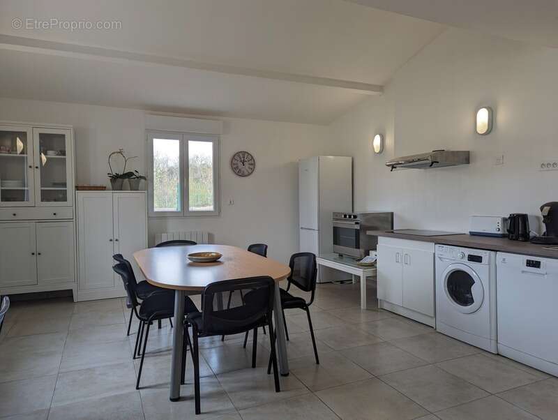 Maison à MARTIGNAS-SUR-JALLE