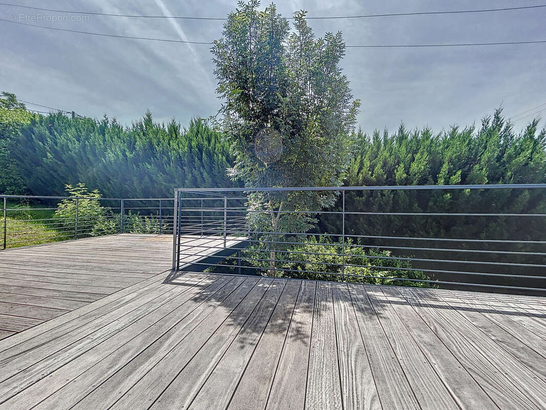 Maison à MALEMORT-SUR-CORREZE