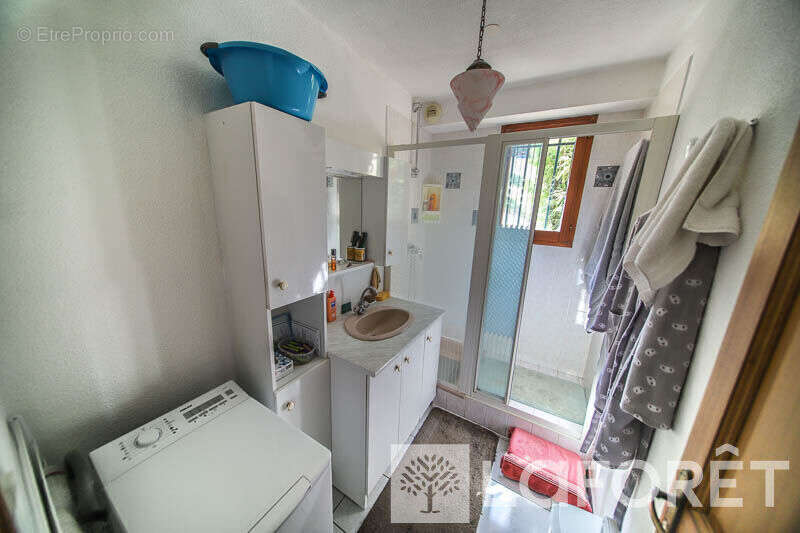 ** appartement type 2 - saint sauveur - 2 pièces - photo 4