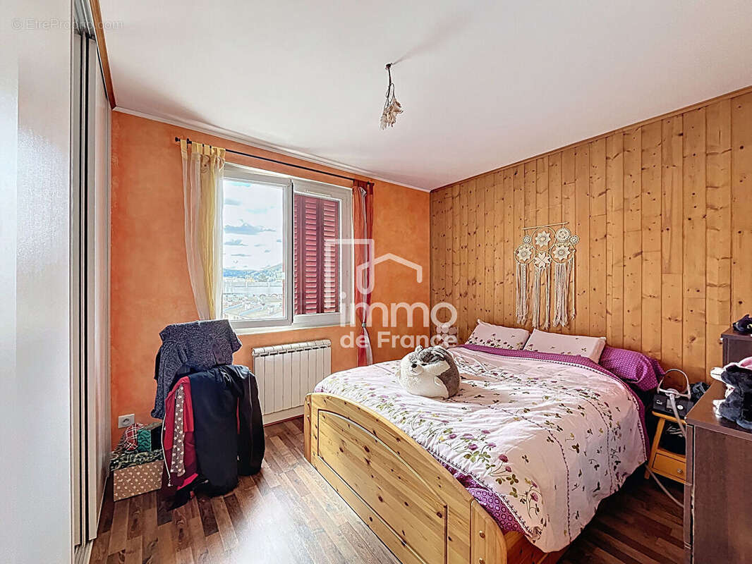 Appartement à OYONNAX