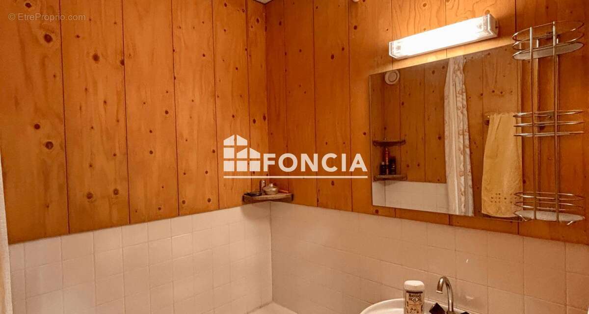 Appartement à LES ALLUES