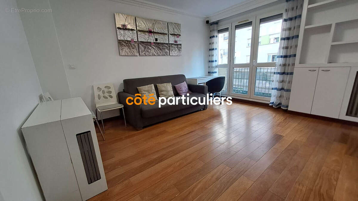 Appartement à PARIS-19E
