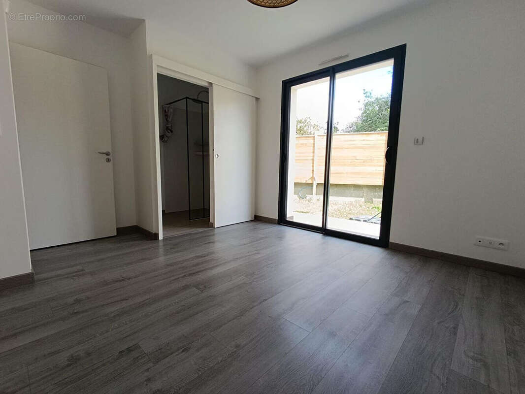 Maison à SAINT-SEBASTIEN-SUR-LOIRE