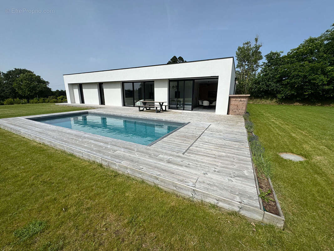 Maison à LANDIVISIAU