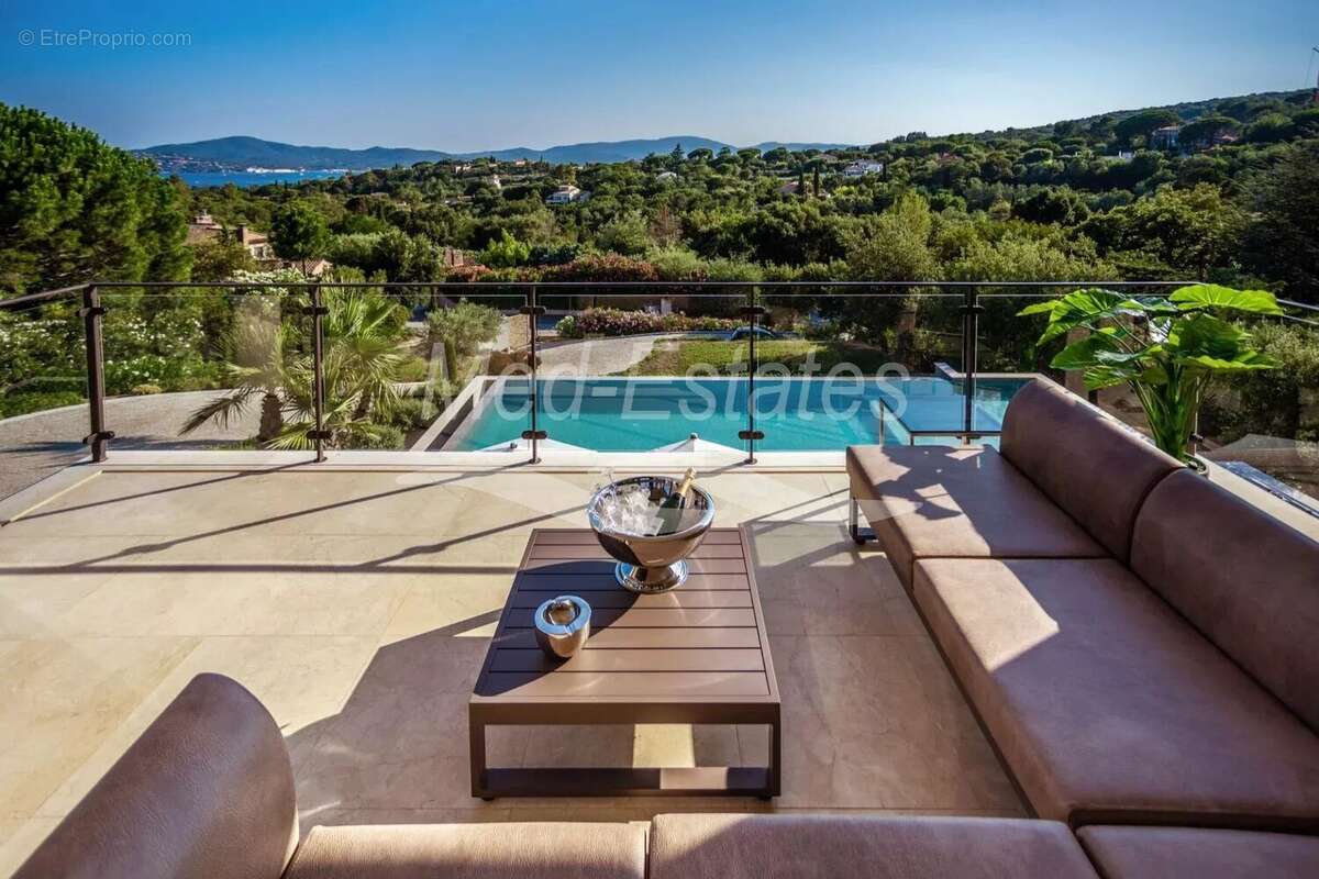 Maison à GRIMAUD