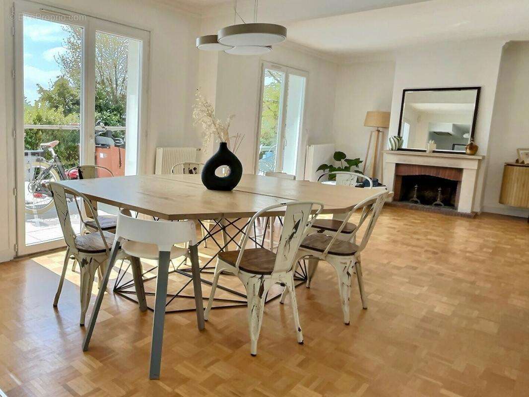 Maison à CONDETTE
