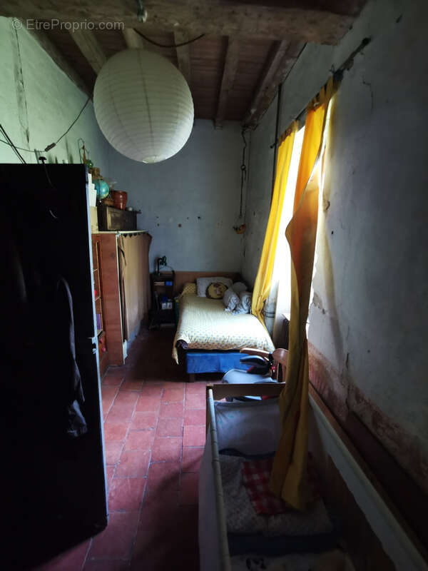 Maison à SAINT-PRIEST-EN-MURAT