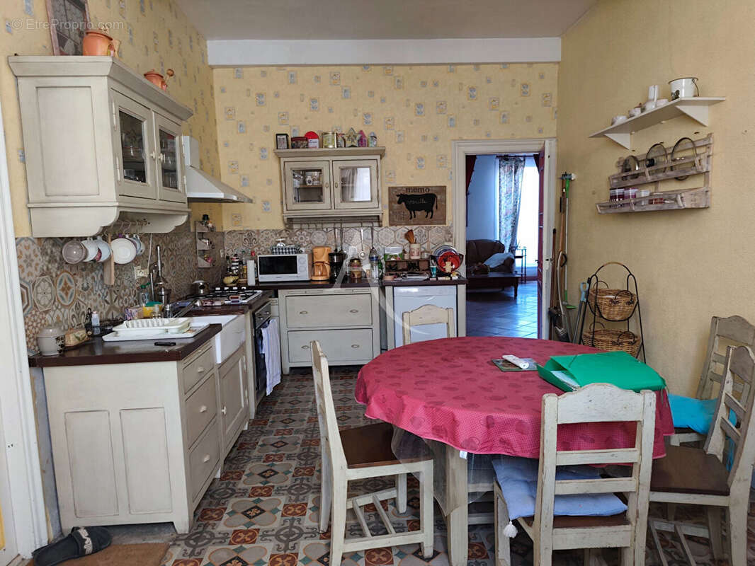 Maison à LEZIGNAN-CORBIERES