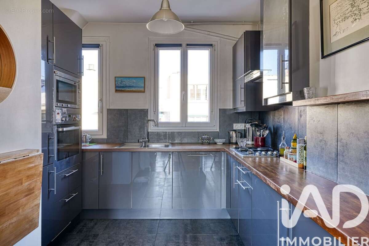 Photo 6 - Appartement à SURESNES