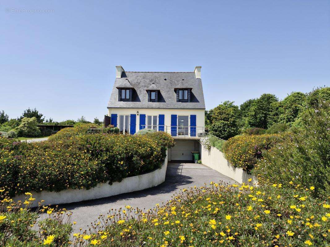 Maison à ROSCANVEL
