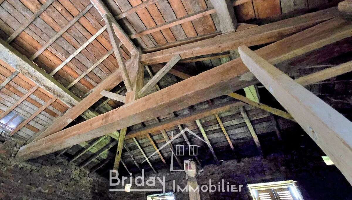 Maison à LE BOIS-D&#039;OINGT