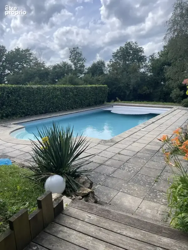 Longchamp - Propriété de caractère sur plus de 2ha de terrain à 10 minutes du centre ville d'Épinal - photo 2