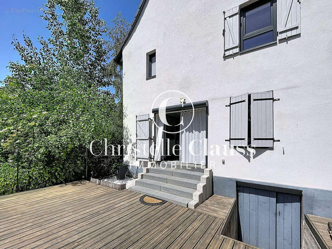 Unique 5-Room House in Berstett 150 m² - photo 13