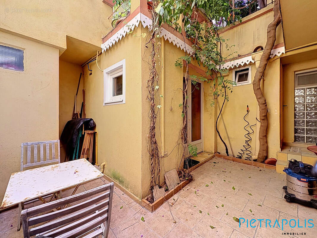 Appartement 24 m² à Sete  - photo 5