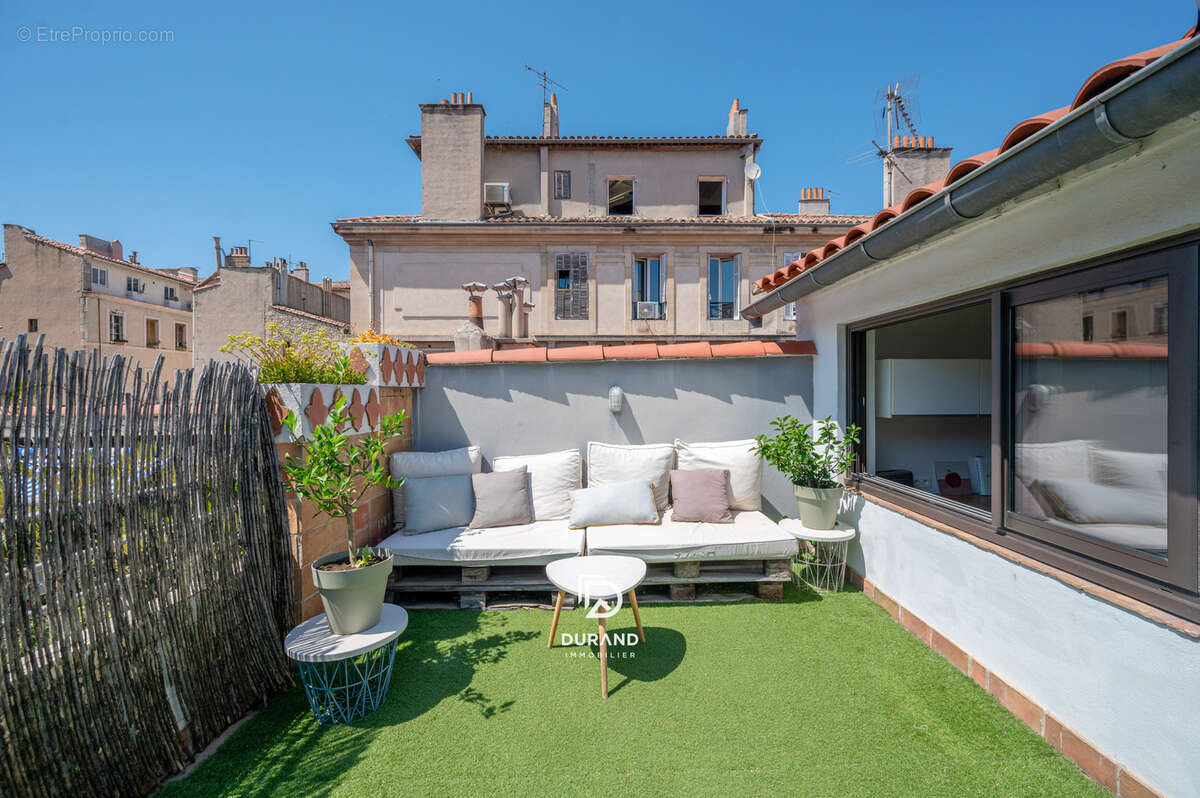 Appartement à MARSEILLE-6E