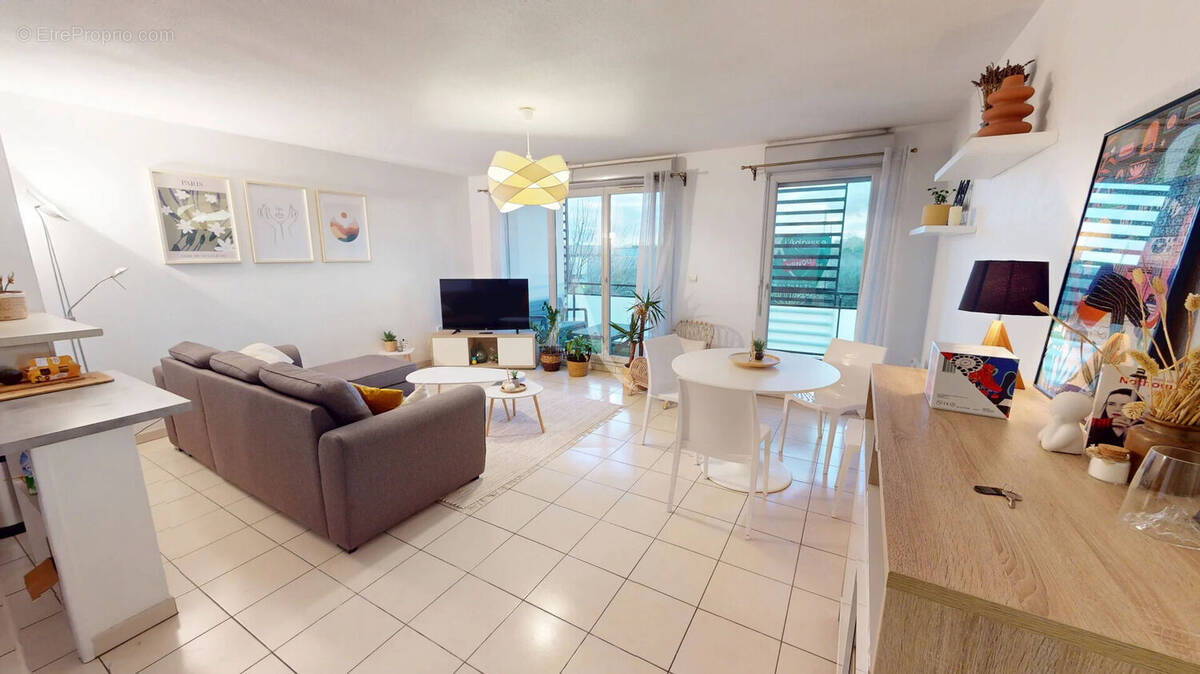 Appartement à COLOMIERS
