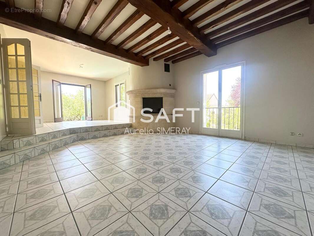 Photo 3 - Maison à RUFFEY-LES-ECHIREY
