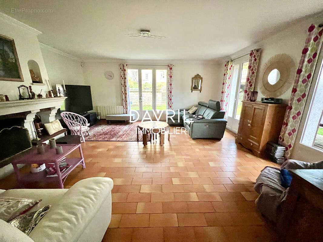 Maison à CONFLANS-SAINTE-HONORINE