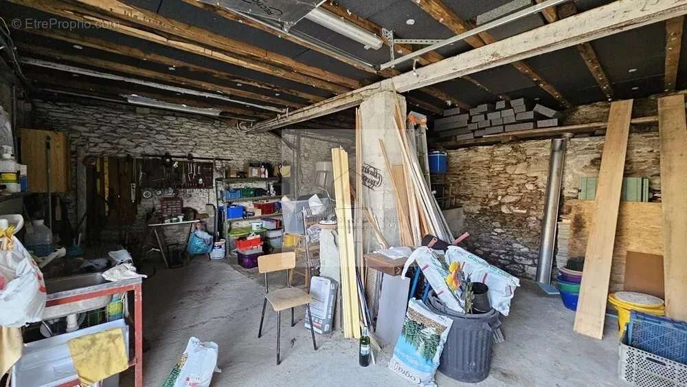 Maison à SAINT-ANDRE-DE-LANCIZE