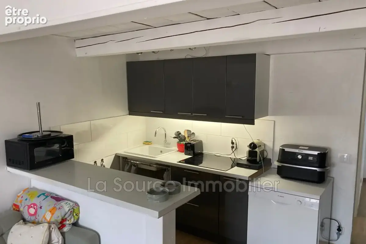 Appartement 3 pièces 48 m² à vendre à Trans-En-Provence (83720) - photo 3