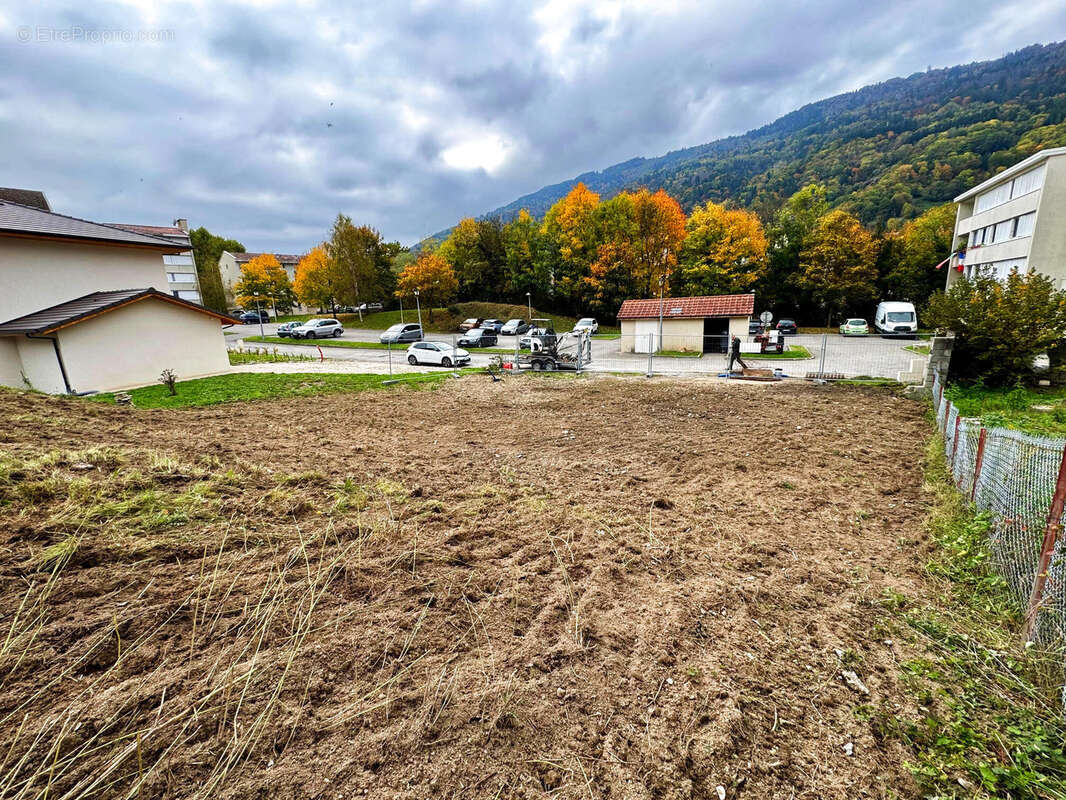 Terrain à ALLEVARD
