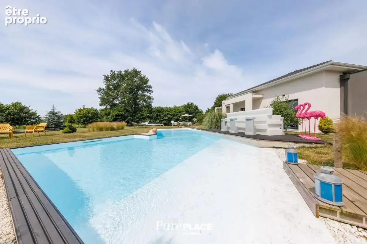 Villa d’architecte contemporaine avec piscine chauffée et vues sur le Puy de Dôme et le Sancy - photo 3