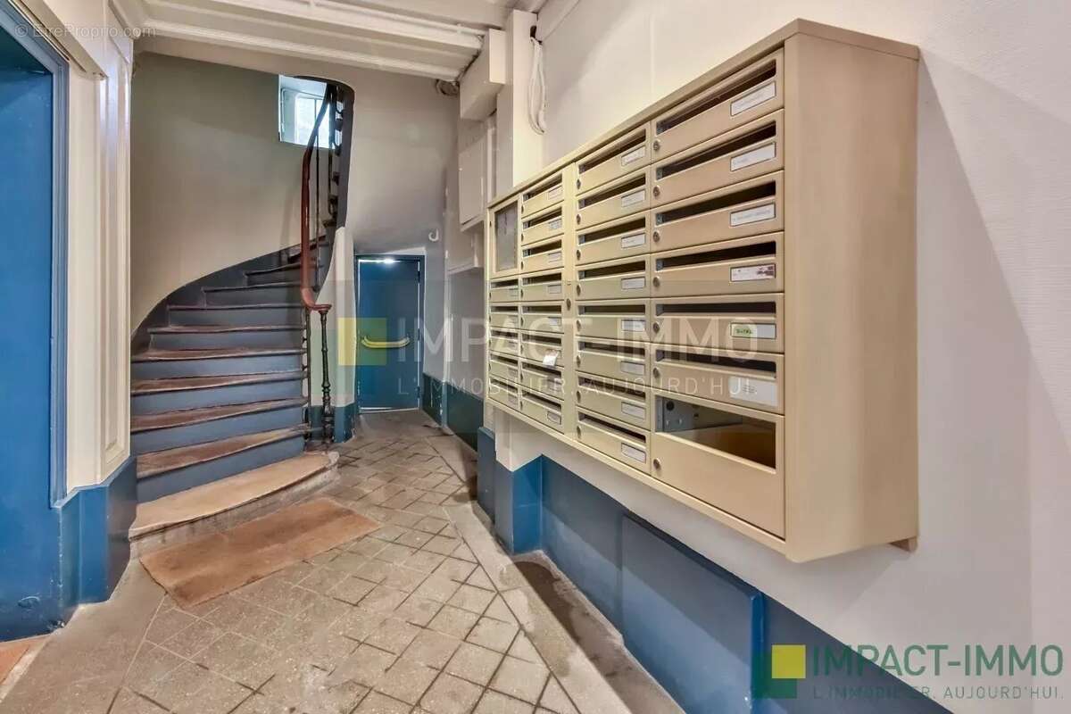 Appartement à PARIS-18E