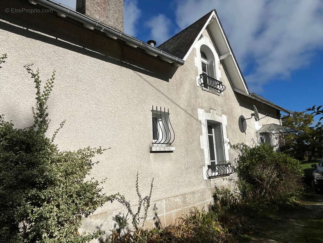 Maison à LA PORCHERIE