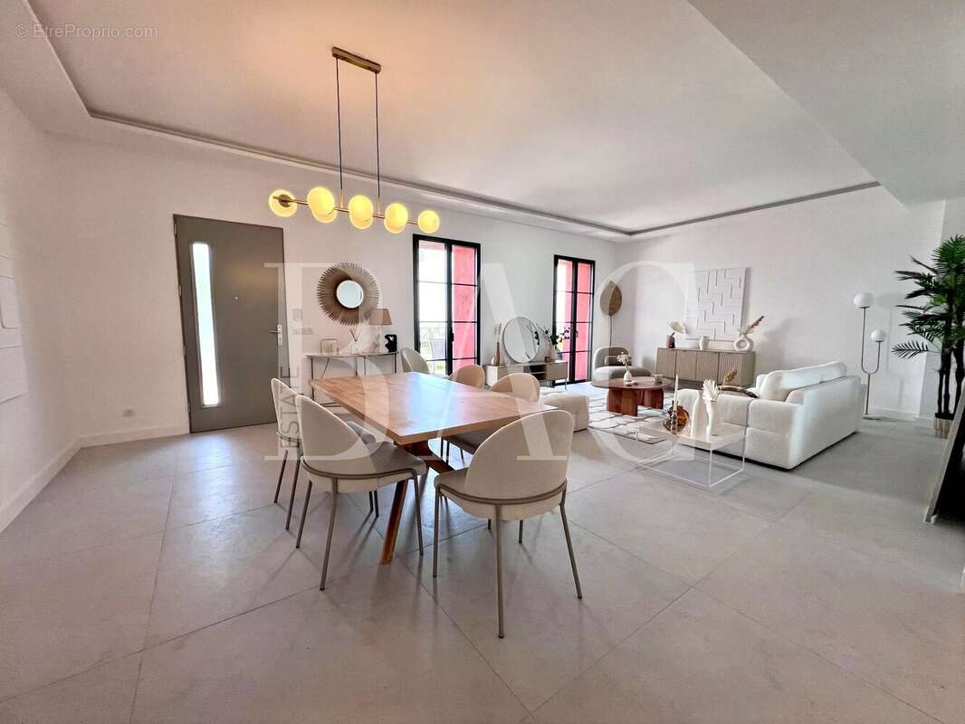 Appartement à THEOULE-SUR-MER