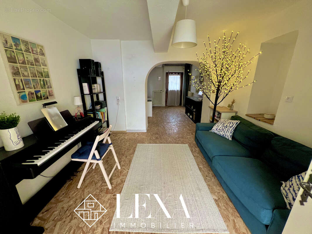 Maison à SAINT-GEORGES-D'ORQUES