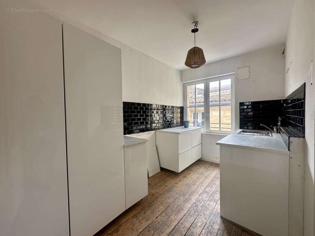 Appartement à BORDEAUX