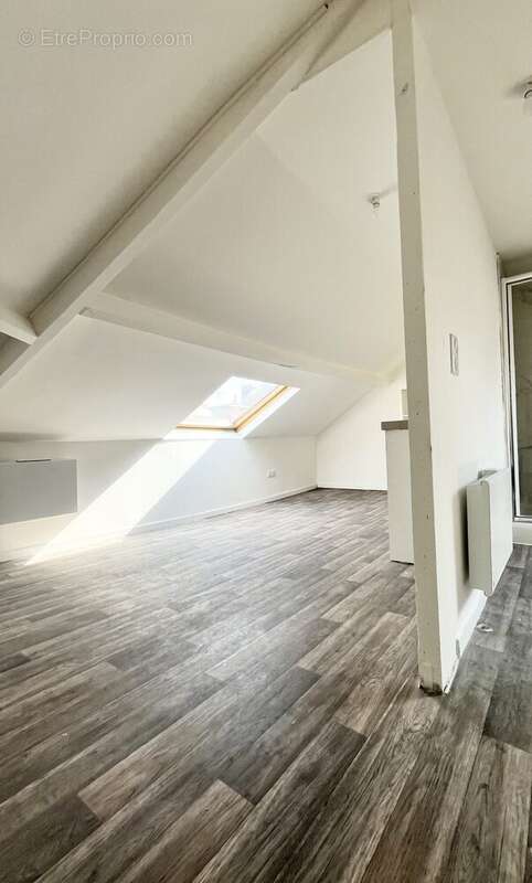 Appartement 68 m² à Tourcoing  - photo 3