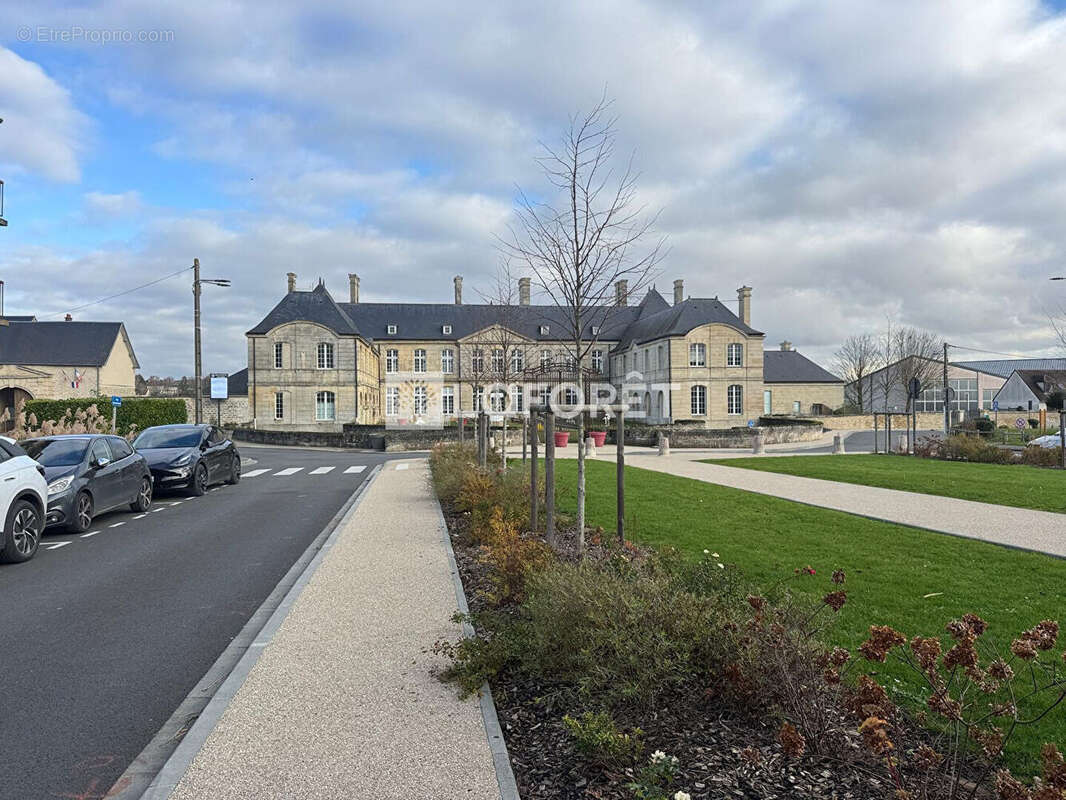 Appartement à VILLERS-SOUS-SAINT-LEU