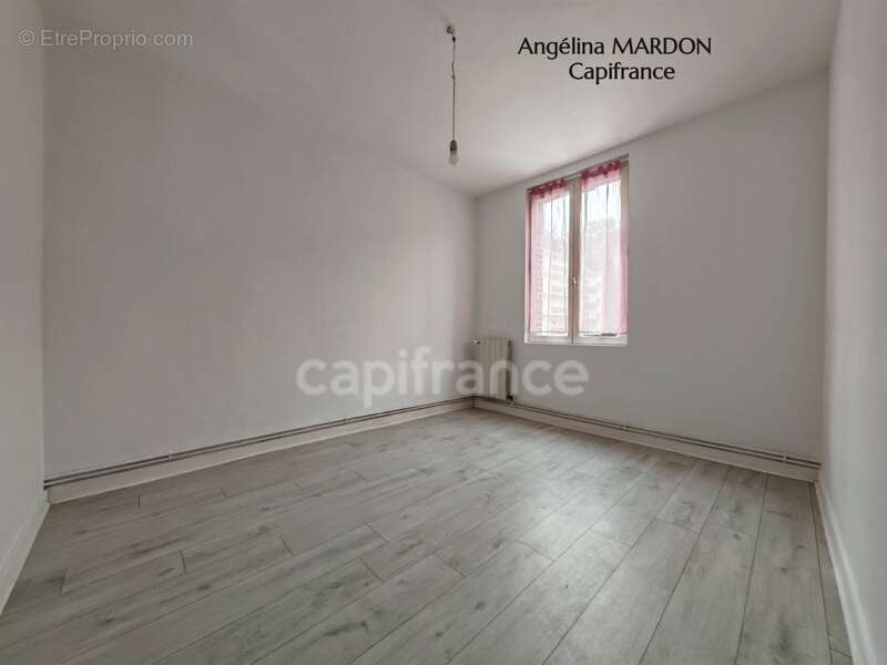 Maison de ville familiale T7 de 139 m² à Bolbec (5 à 6 chambres) avec cour et atelier - photo 14