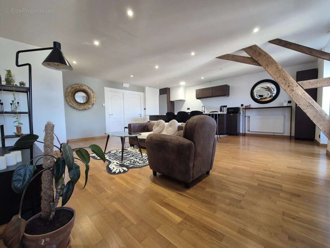 Appartement à LAVAL