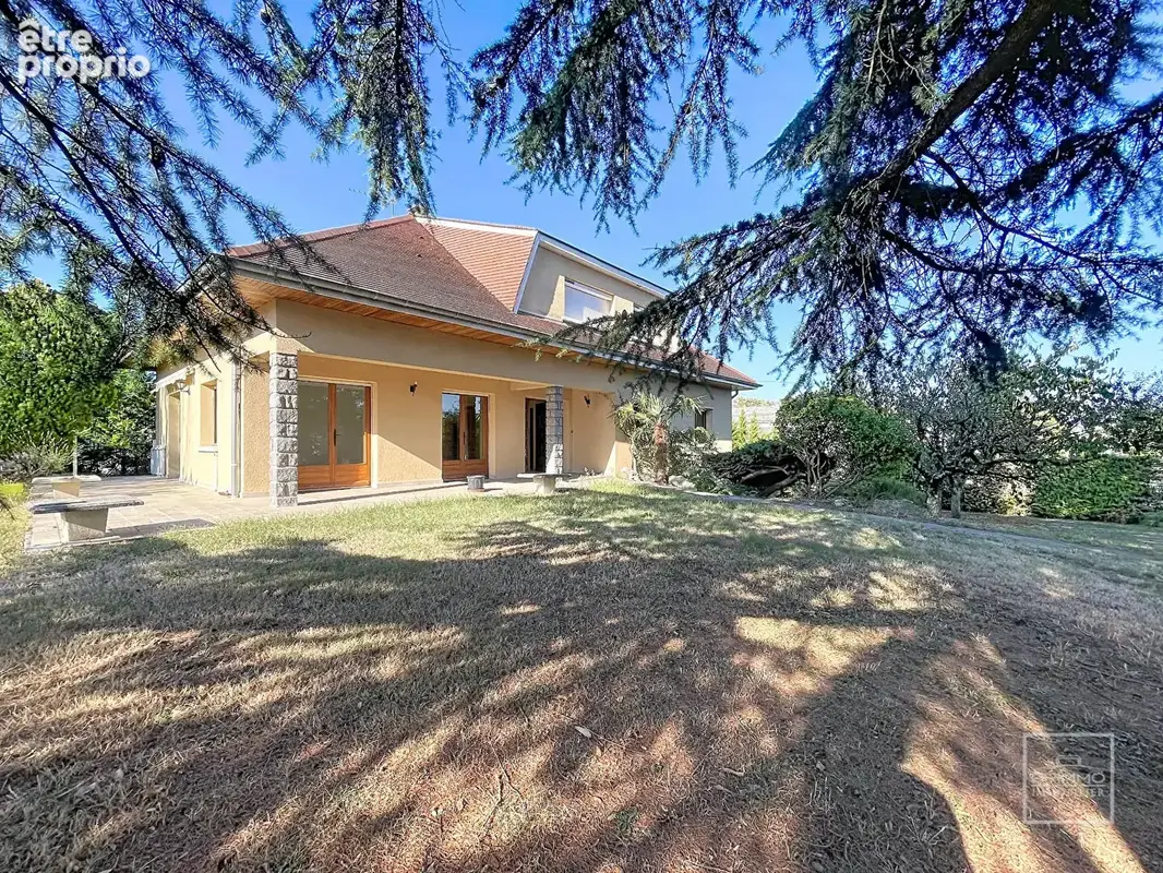 Maison à RILLIEUX-LA-PAPE
