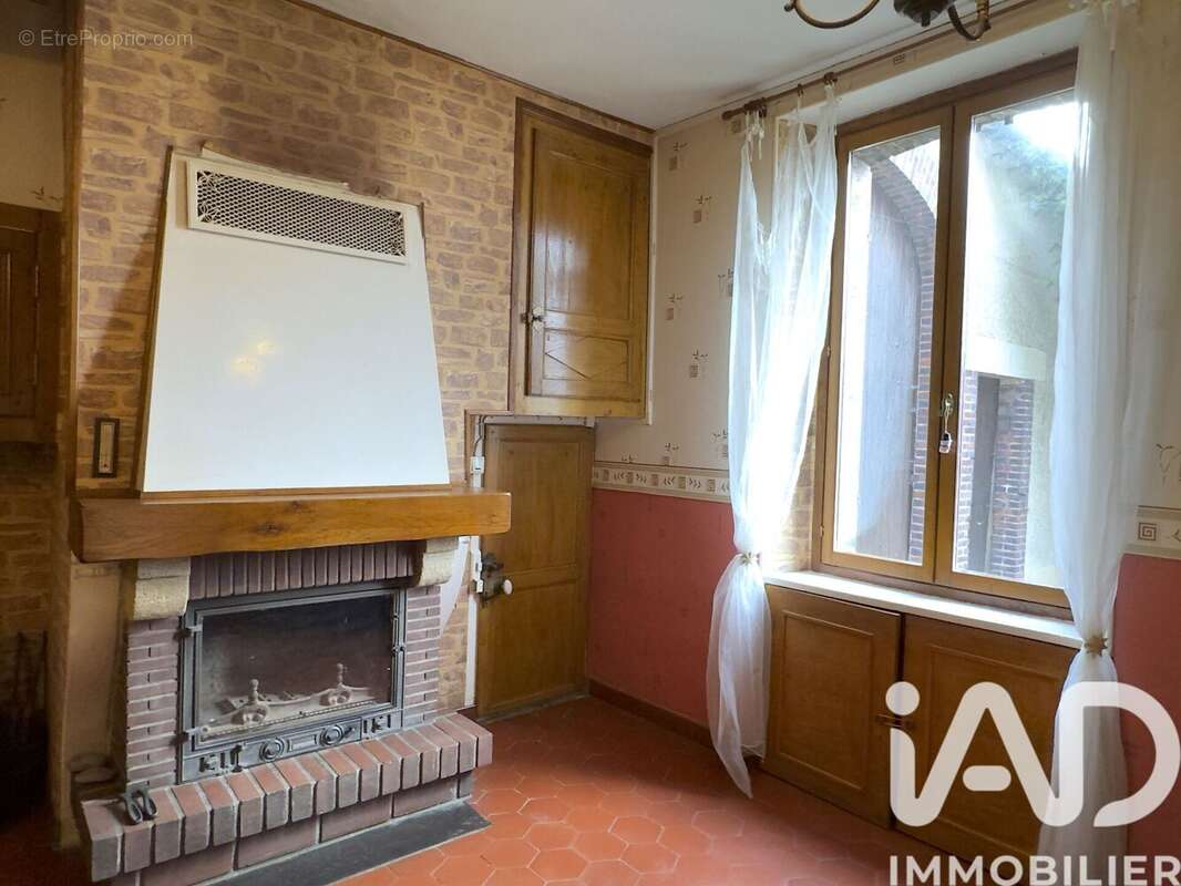 Photo 2 - Maison à NEUVY-SAUTOUR