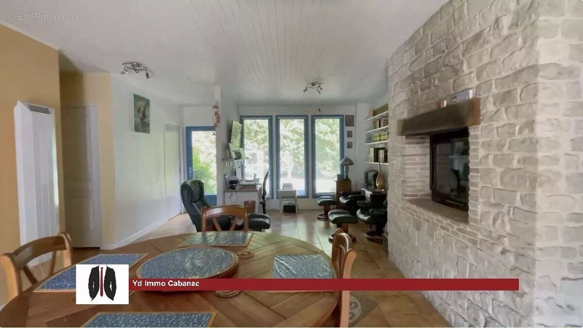 Maison à SAINT-SYMPHORIEN